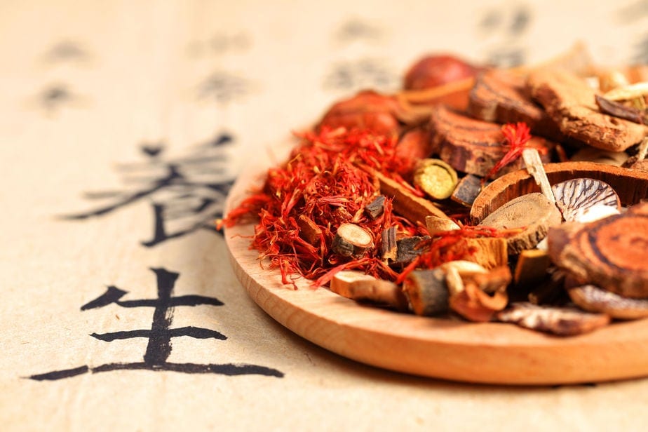 Chinesische Heilpflanzen für eine naturheilkundliche Behandlung